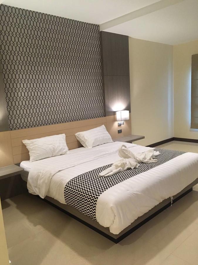 iBiz Boutique Hotel Nakhon Si Thammarat Extérieur photo