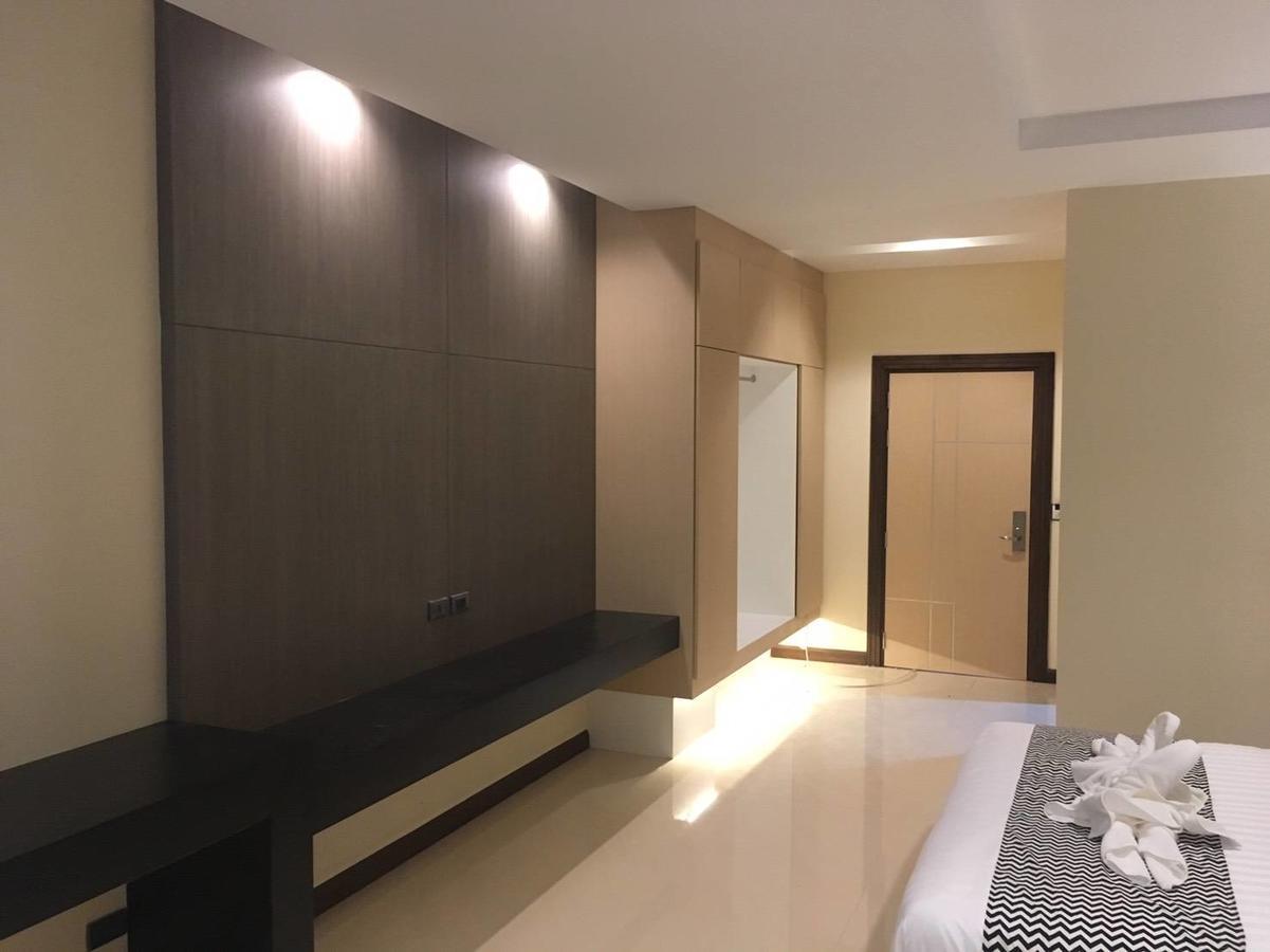 iBiz Boutique Hotel Nakhon Si Thammarat Extérieur photo