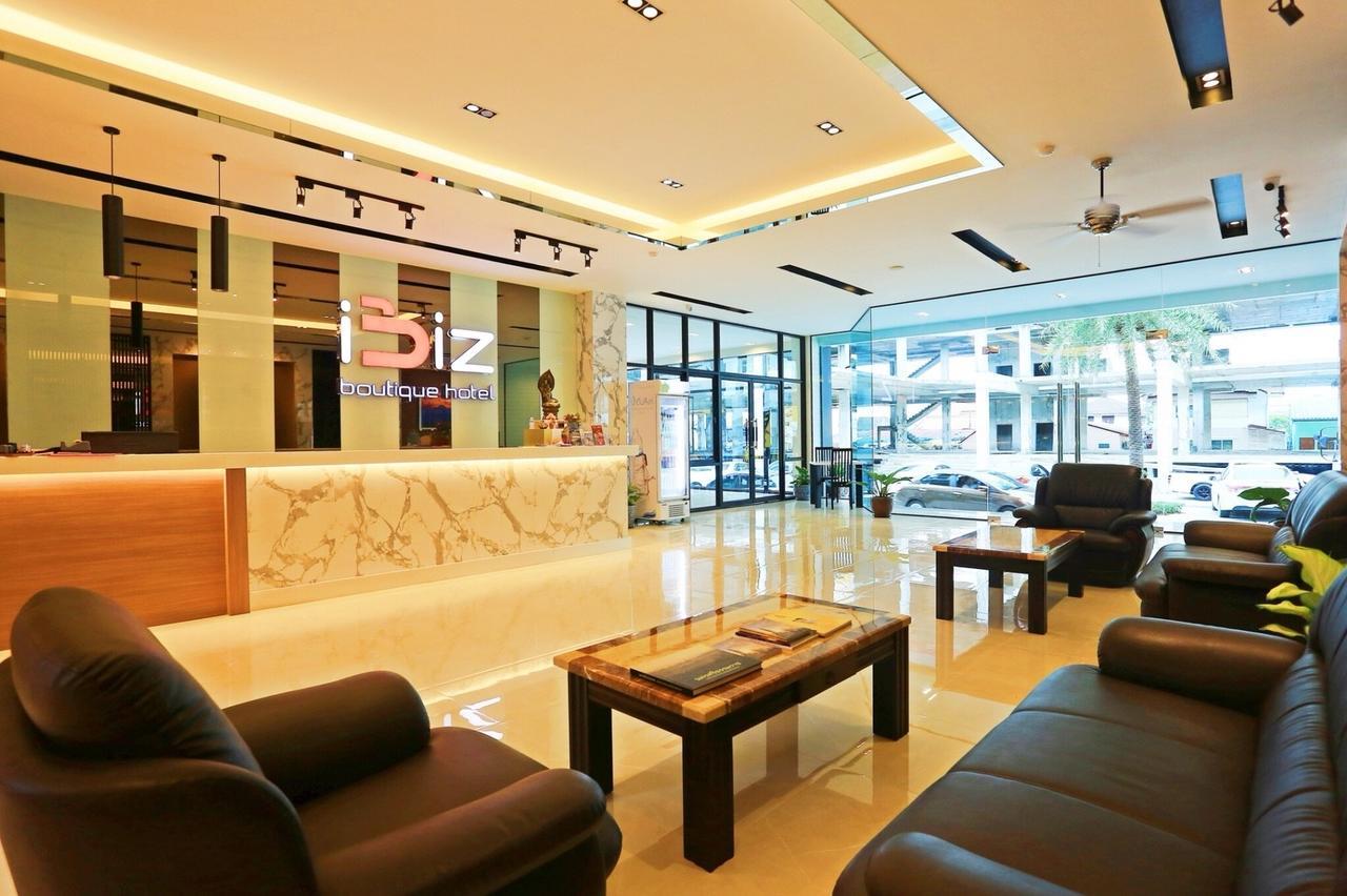 iBiz Boutique Hotel Nakhon Si Thammarat Extérieur photo